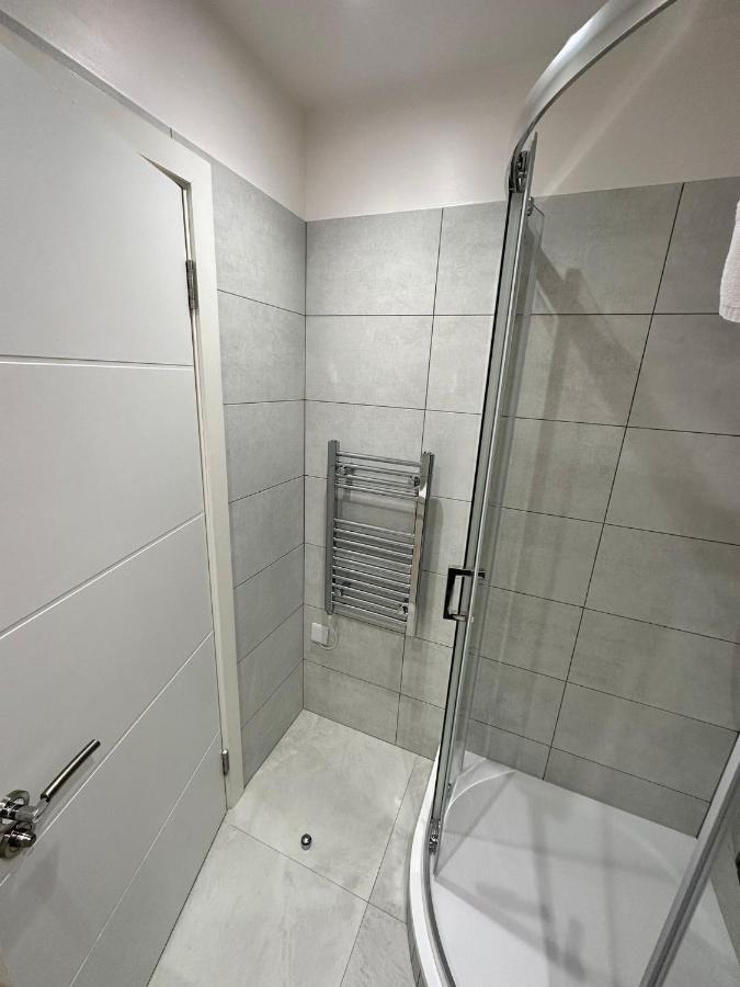2A Soho Studios By Indigo Flats Sleeps 4 Londres Exterior foto